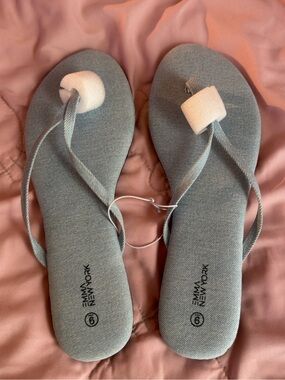 Women’s denim flip-flops